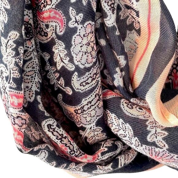 Infinity loop scarf in pink, peach, & dark blue classic print w stripe border - Picture 4 of 7